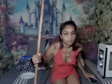 Chaturbate Live Sex Cam of cherryindian694u