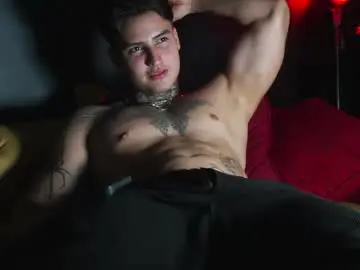 Chaturbate Live Sex Cam of dantecoppolaa