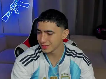 Chaturbate Live Sex Cam of naranjo_seb