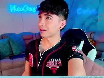 Chaturbate Live Porn of nico_cruz