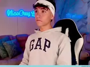 Chaturbate Live Porn of nico_cruz