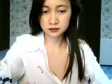 Chaturbate Live Sex Cam of oopsitseloise