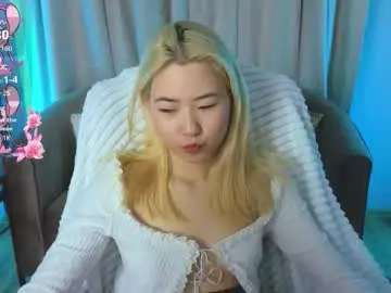 Chaturbate Watch Live Sex Cams of yunnaluv