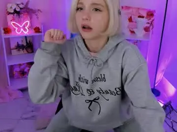 Chaturbate Live Sex Cam of aurorawrenfield