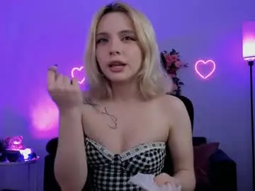 Chaturbate Adult Video Chat of aurorawrenfield