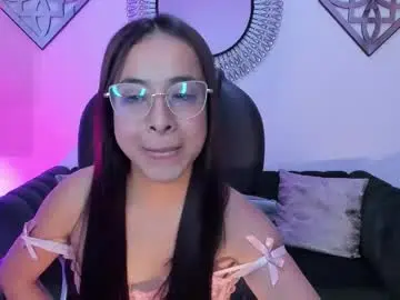 Chaturbate Sex Chat of julyy_adams