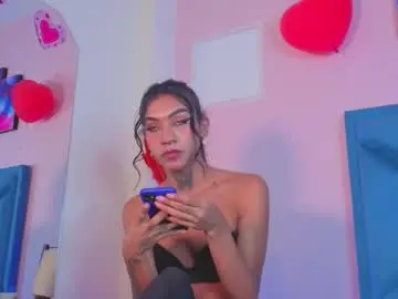 Chaturbate Best live sex cam show of kataleyaa_horny