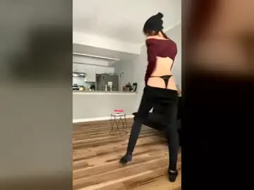 Chaturbate Watch Live Sex Cams of beaniebaby2