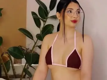 Chaturbate Live Sex Cam of bellahere