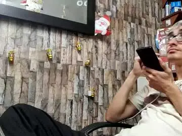 Chaturbate Free Live Porn of jhosuamoore