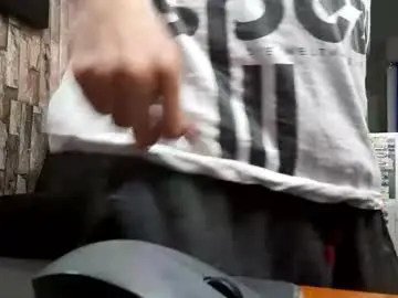 Chaturbate Live Sex Cam of jhosuamoore