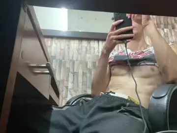 Chaturbate Live Sex Cam of jhosuamoore