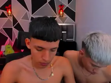 Chaturbate Live Sex Cam of juan_nd_steven