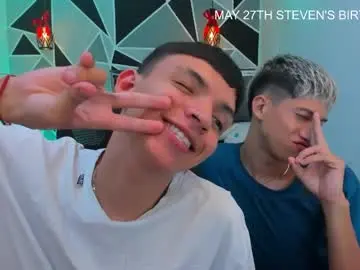 Chaturbate Live Sex Cam of juan_nd_steven