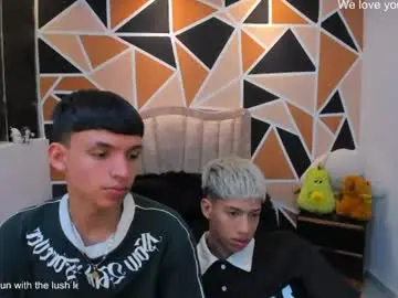 Chaturbate Live Porn of juan_nd_steven