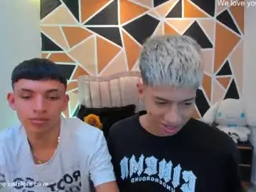 Chaturbate Live Porn of juan_nd_steven