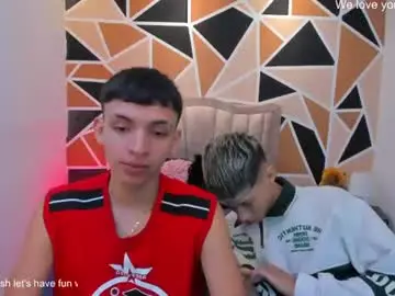 Chaturbate Live Sex Cam of juan_nd_steven
