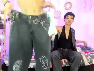 Chaturbate Nude Webcam of alexandluke1