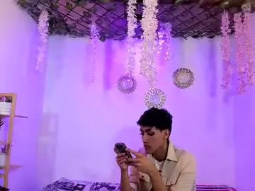 Chaturbate Free Live Porn of alexandluke1