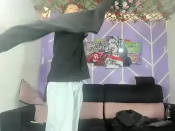 Chaturbate Watch Live Sex Cams of alexandluke1