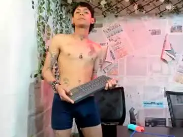 Chaturbate Best live sex cam show of alexandluke1