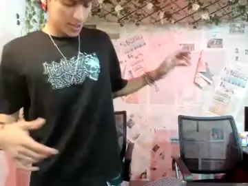 Chaturbate Live Sex Cam of alexandluke1