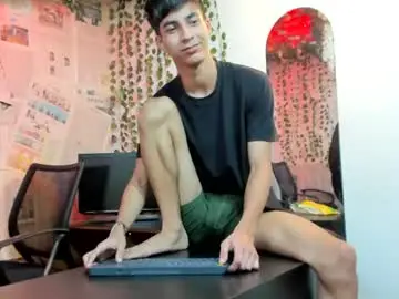Chaturbate Private Sex Chat of alexandluke1
