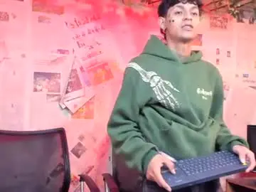 Chaturbate Watch Live Sex Cams of alexandluke1