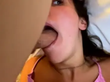 Chaturbate Free Live Porn of couplesfuckmeeee