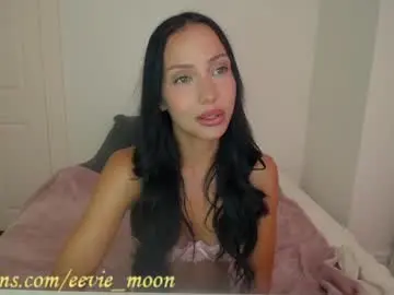 Chaturbate Free Porn Cam of eevie_moon