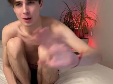 Chaturbate Live Sex of lucacharm