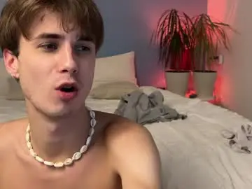 Chaturbate Live Sex of lucacharm