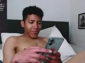 Chaturbate Best live sex cam show of corbin_jr