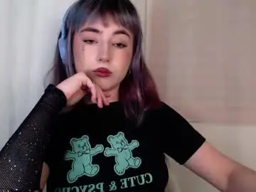 Chaturbate Best live sex cam show of ediefris