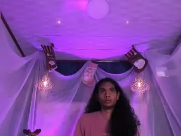 Chaturbate Live Porn of max_ari