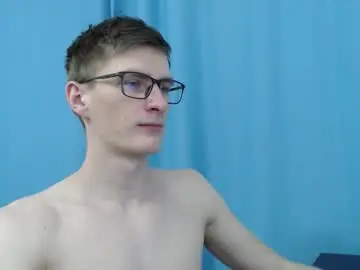 Chaturbate Sex Cam of ray_booy