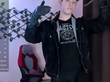 Chaturbate Live Sex Cam of xhans17