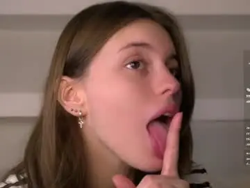 Chaturbate Free Porn Cam of aislyfarran