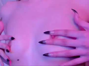 Chaturbate Sex Cam of ariya_star