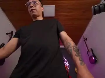 Chaturbate Watch Live Sex Cams of bigxboy96