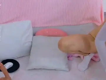 Chaturbate Best live sex cam show of cristal_bunny