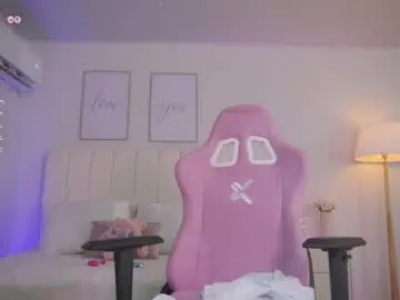 Chaturbate Live Porn of cristal_bunny