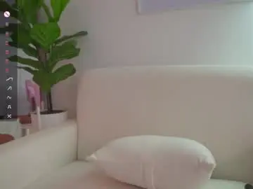 Chaturbate Free Live Porn of cristal_bunny