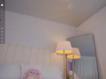 Chaturbate Best live sex cam show of cristal_bunny