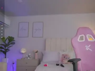 Chaturbate Free Live Porn of cristal_bunny