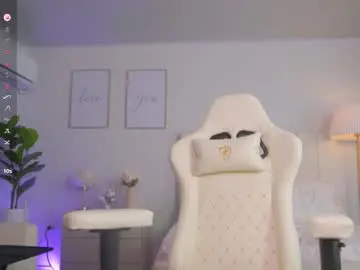 Chaturbate Adult Webcam of cristal_bunny