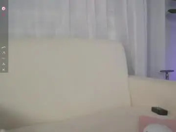 Chaturbate Sex Cam of cristal_bunny