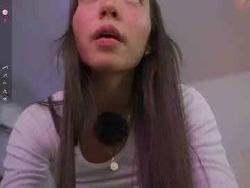 Chaturbate Watch Live Sex Cams of cristal_bunny