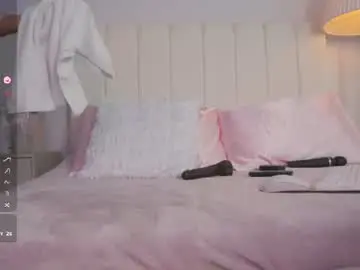 Chaturbate Free Live Porn of cristal_bunny