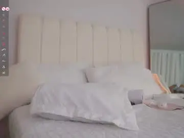 Chaturbate Sex Cam of cristal_bunny